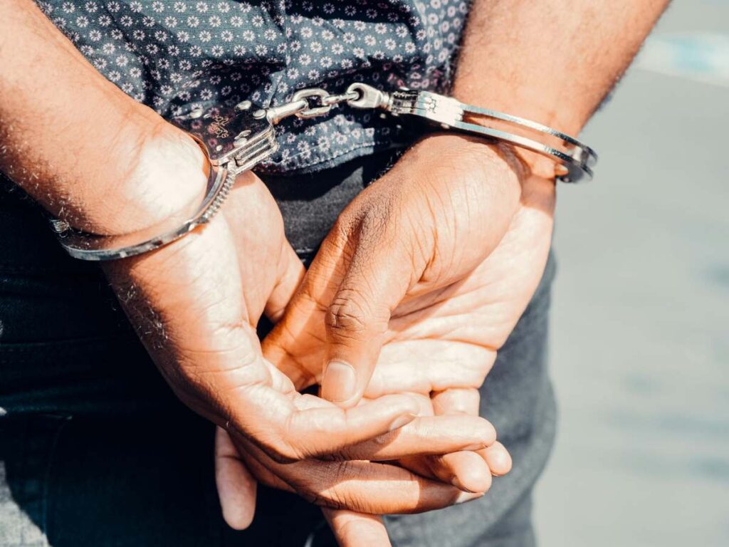 Handling Arrests